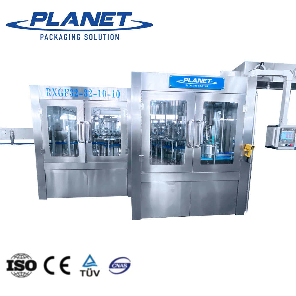 Enclosed PET beverage filling and capping machine