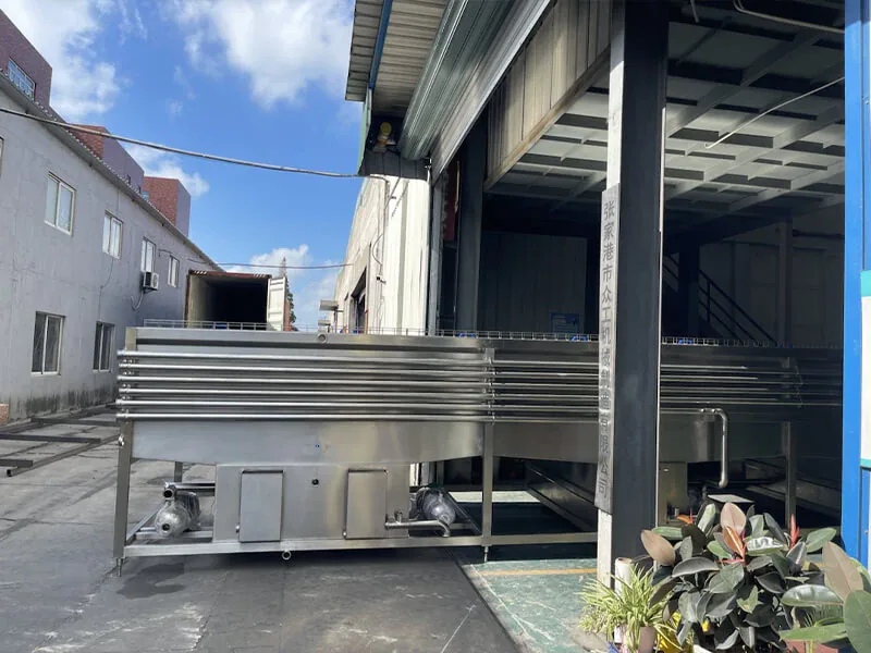 Stainless-steel conveyor and pasteurization equipment prepared for the United States project